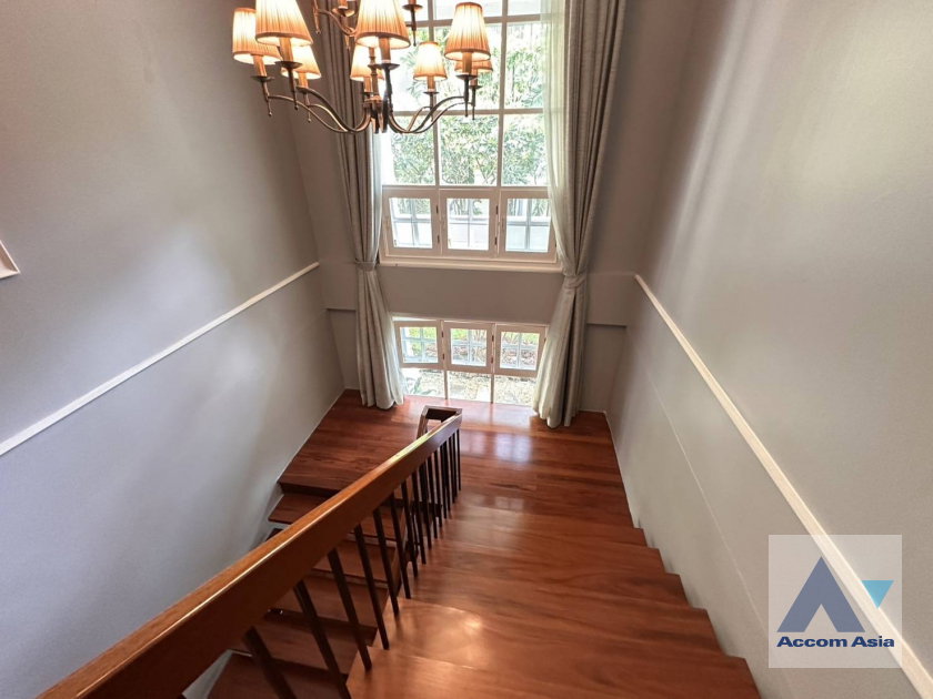รูป 🔼🔽 AccomA 📩  4 BR House in Thanon Phaya Thai (AA43670) - รูปที่ 12/20