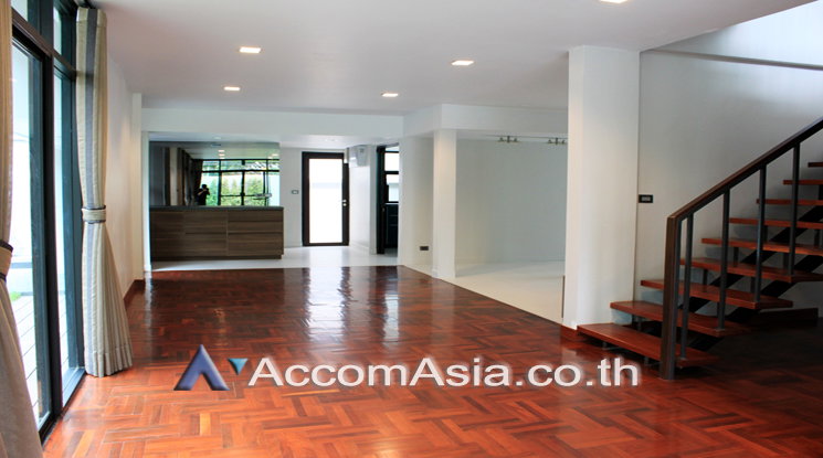 รูป 🔼🔽 AccomA 📩 Pet friendly,Private Swimming Pool 4 BR House in Phra Khanong Nuea (AA21472) - รูปที่ 6/16