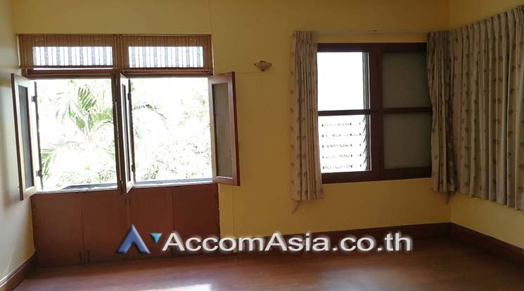 picture 🔼🔽 AccomA 📩 Home Office,Pet friendly 3 BR House in Chong Nonsi (9000503) - 5/8