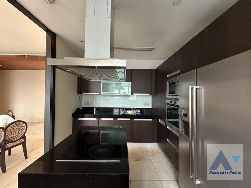 picture 🔼🔽 AccomA 📩 Spacious Unit with Large Balcony & City View ( 1519068 ) - 4/13