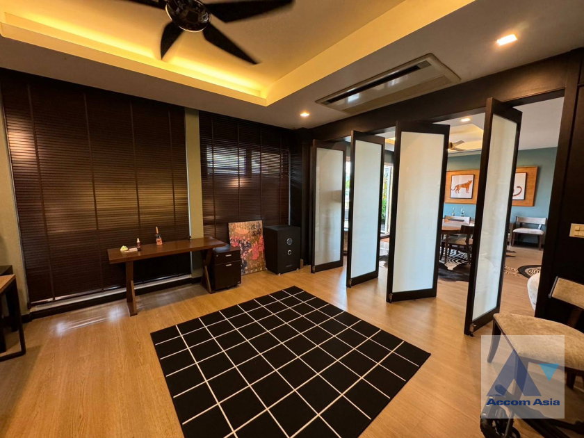 picture 🔼🔽 AccomA 📩 Stylish condominium with bold design and private corner in Sathorn (AA41233) - 4/20