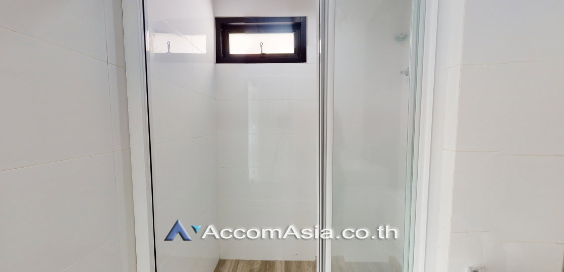 รูป 🔼🔽 AccomA 📩  4 BR House in Bang Chak (AA29583) - รูปที่ 9/12