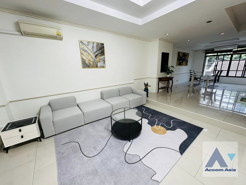 picture 🔼🔽 AccomA 📩  4 BR Townhouse @Chicha Castle (AA39993) - 3/15