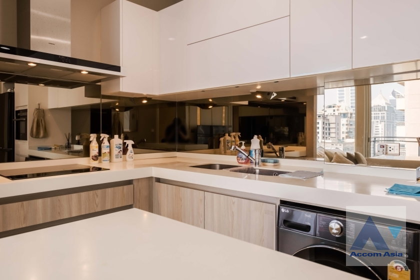 picture 🔼🔽 AccomA 📩  2 BR Condominium @Q Langsuan  (AA38772) - 9/20