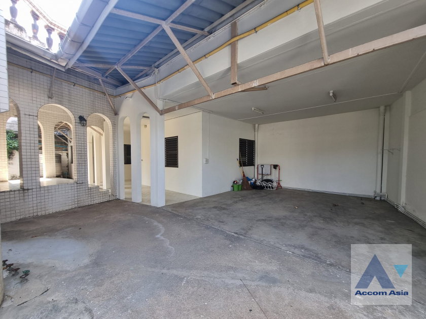 รูป 🔼🔽 AccomA 📩 Pet friendly 3 BR House in Phra Khanong Nuea (AA36963) - รูปที่ 19/19