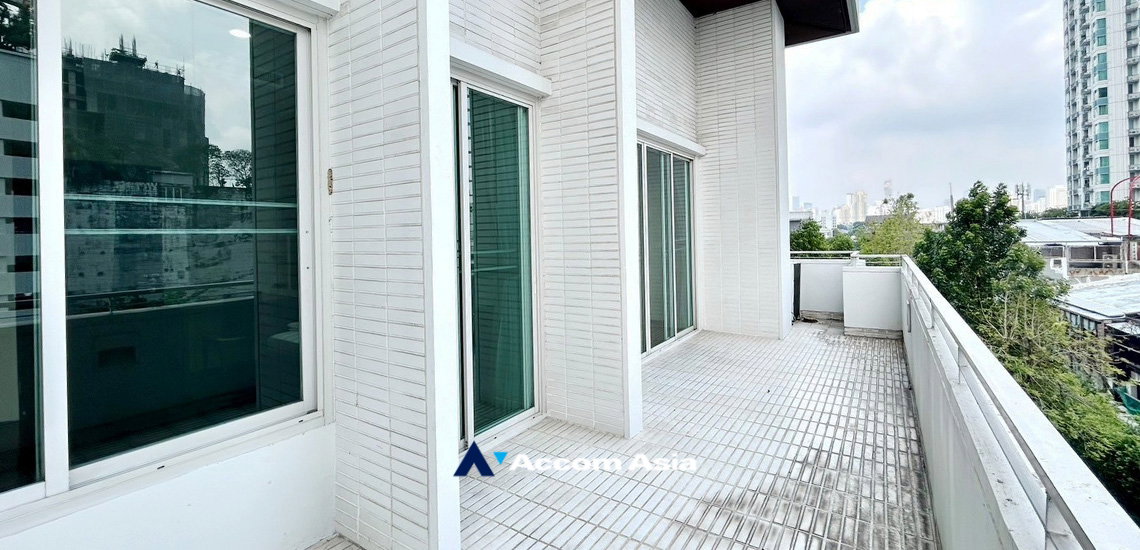 picture 🔼🔽 AccomA 📩 Huge Terrace 2 BR Condominium @Noble Ora (1519872) - 13/13