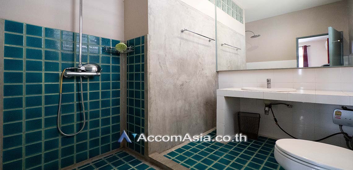 รูป 🔼🔽 AccomA 📩 Pet friendly,Home Office 3 BR House in Khlong Toei (1720649) - รูปที่ 16/17