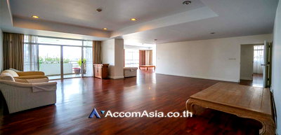 Condos for rent : 🔼🔽 AccomA 📩 Condominium with classic interiors and greenery balcony in Sukhumvit (1519223)