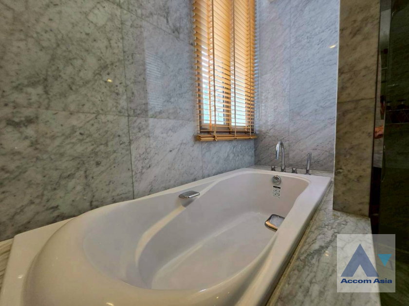 รูป 🔼🔽 AccomA 📩 Pet friendly,Private Swimming Pool,Luxury 4 BR Townhouse @749 Residence (AA45228) - รูปที่ 8/9