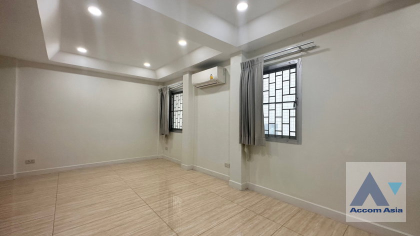รูป 🔼🔽 AccomA 📩  4 BR House in Khlong Tan Nuea (2514805) - รูปที่ 13/20