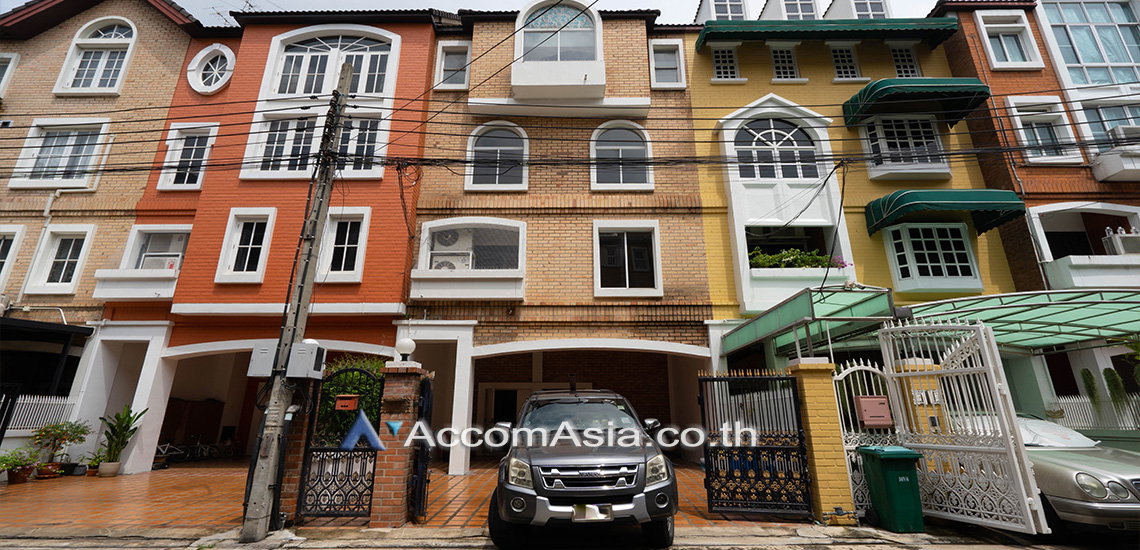 รูป 🔼🔽 AccomA 📩  4 BR Townhouse @Yenakart Residence (AA21836) - รูปที่ 1/17