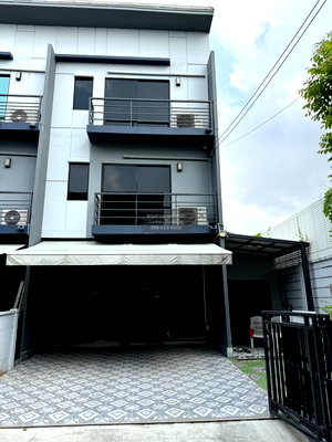 Townhouses for rent Soi On Nut (Sukhumvit 77) : For Rent Townhouse/Townhome  , Baan Klang Muang Rama 9 - On Nut , Prawet , Prawet , Bangkok , CX-150605 ✅ Live chat with us ADD LINE @connexproperty ✅
