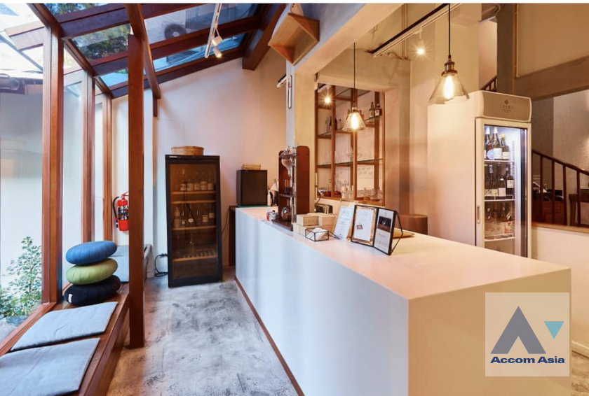 picture 🔼🔽 AccomA 📩 Fully Furnished 3 BR Townhouse in Thung Maha Mek (AA45435) - 4/5