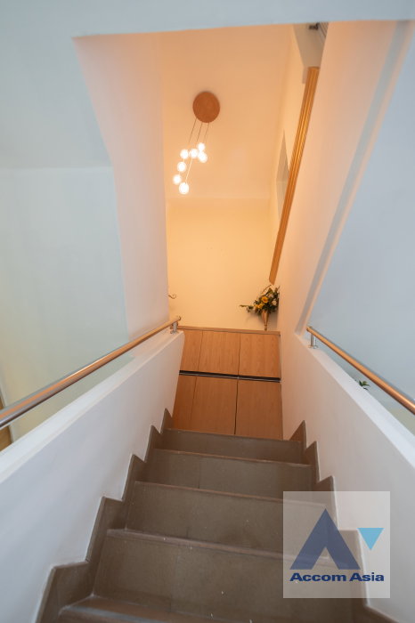 picture 🔼🔽 AccomA 📩 Furnished home designed for home office use in Phra Khanong (AA42943) - 8/20