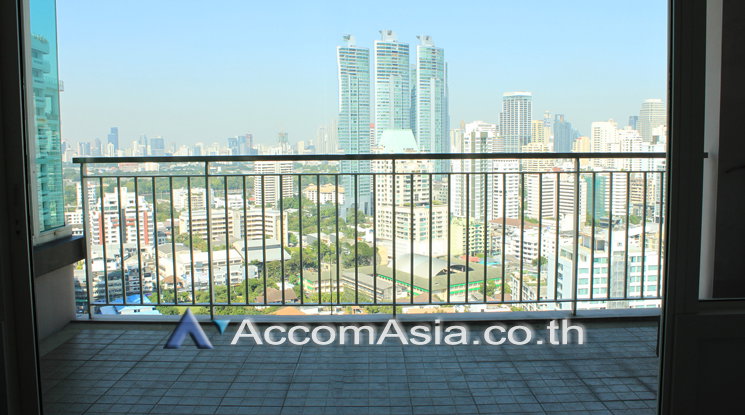 รูป 🔼🔽 AccomA 📩 Skyline-view duplex with floor-to-ceiling glass and airy layout (1521568) - รูปที่ 11/12