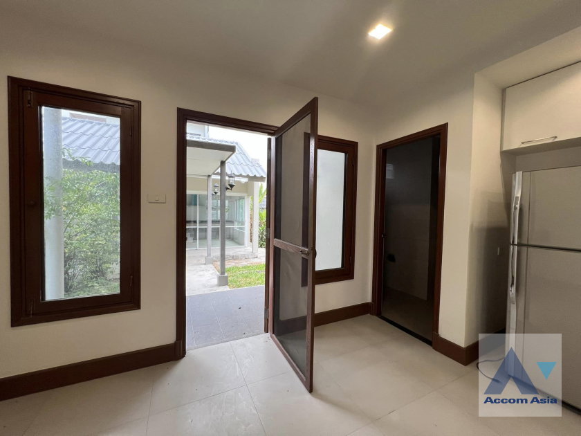 picture 🔼🔽 AccomA 📩  5 BR House in Phaya Thai (AA39130) - 19/20