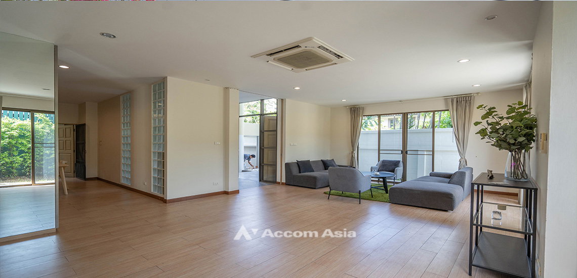 picture 🔼🔽 AccomA 📩 Pet friendly 4 BR House in Klong Tan (AA31765) - 8/19