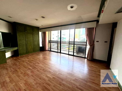 Condos for rent : 🔼🔽 AccomA 📩 Pet friendly 3 BR Condominium @City Lakes Tower Sukhumvit 16 (AA44659)