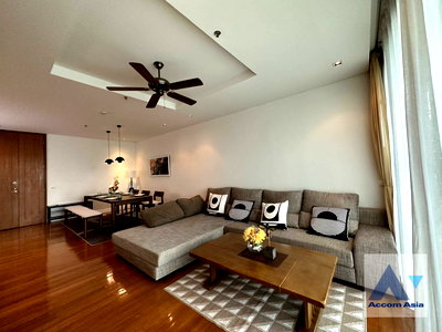 Condos for rent BTS Chong Nonsi : 🔼🔽 AccomA 📩  3 BR Condominium @Royal Saladaeng (AA34997)