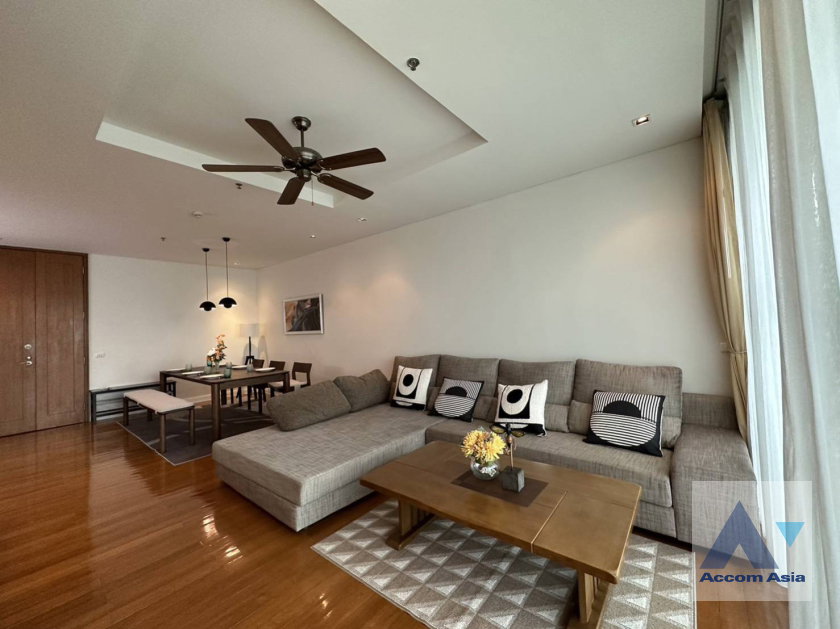 picture 🔼🔽 AccomA 📩 3 BR Condominium @Royal Saladaeng (AA34997) - 1/11