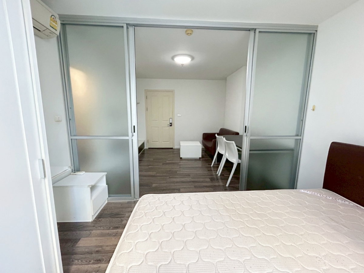 รูป 💎พร้อมเข้าอยู่  ดีบุรา พรานนก เฟอร์นิเจอร์ครบ ชั้น 3 วิวสระ  - รูปที่ 4/9