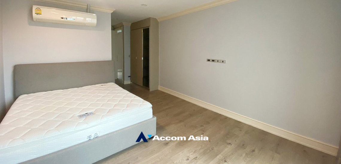 รูป 🔼🔽 AccomA 📩  Grand Modern-Classic Home with Double-Height Ceiling (AA34999) - รูปที่ 15/18