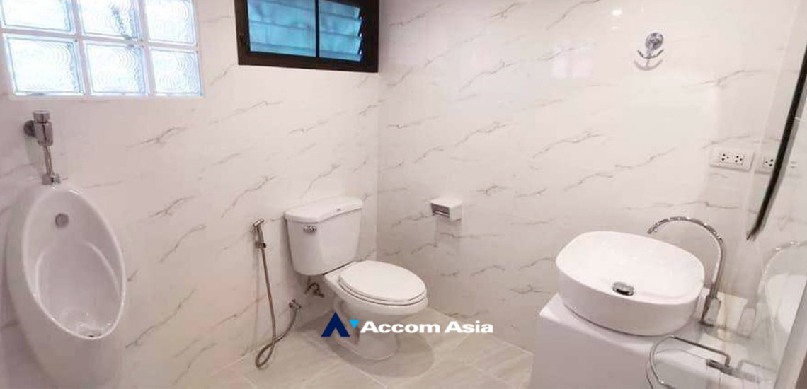 picture 🔼🔽 AccomA 📩 Home Office 4 BR House in Thung Maha Mek (AA33376) - 13/18