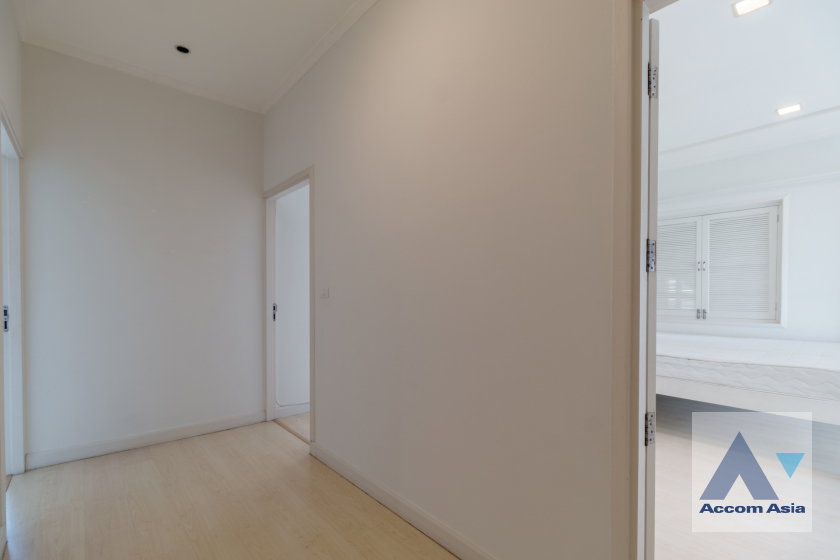รูป 🔼🔽 AccomA 📩 Spacious 3-story townhouse with lush green space for rent in garden compound with pool (AA16507) - รูปที่ 17/20