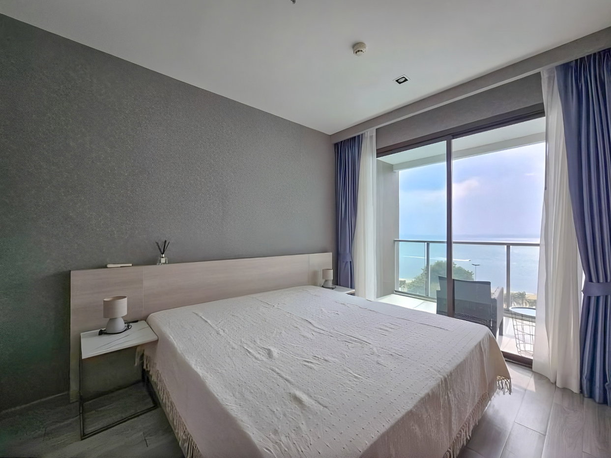 รูป 1 Bedroom Condo for Sale Aeras Beachfront Jomtien Pattaya - รูปที่ 1/8