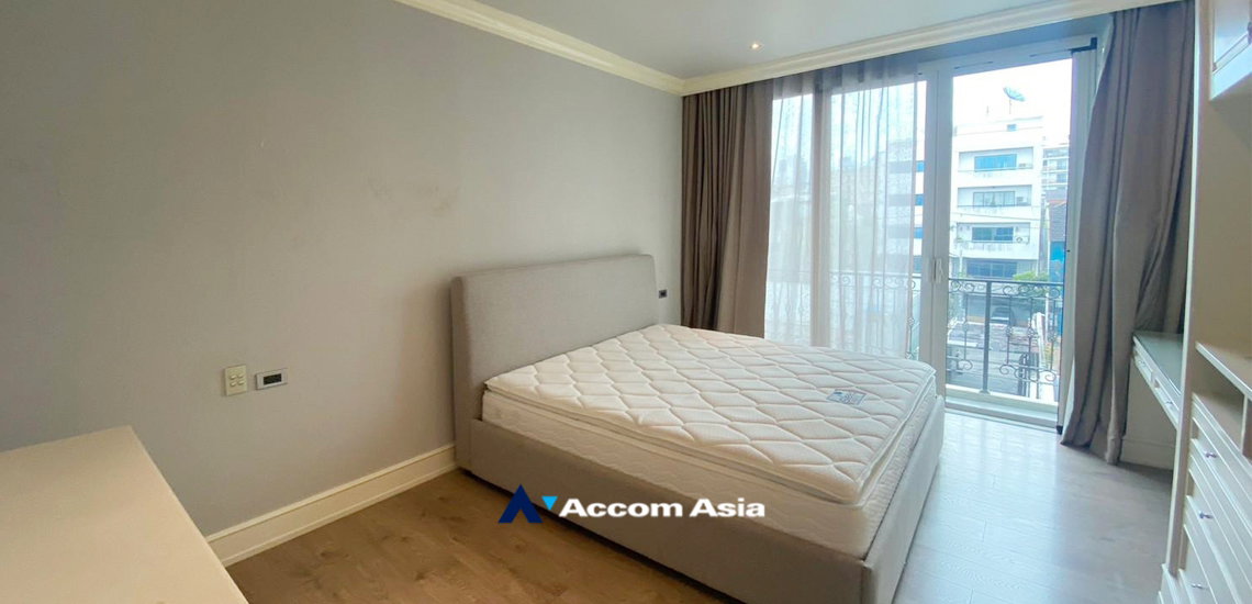 รูป 🔼🔽 AccomA 📩  Grand Modern-Classic Home with Double-Height Ceiling (AA34999) - รูปที่ 16/18