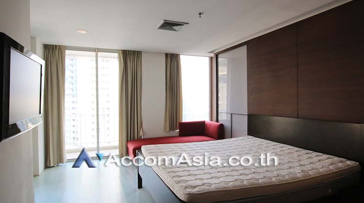 รูป 🔼🔽 AccomA 📩 Duplex Condo,Double High Ceiling 3 BR Condominium @Langsuan Ville (2000404) - รูปที่ 10/15