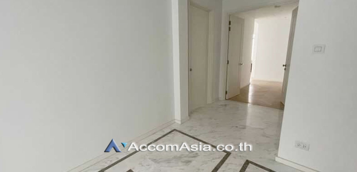 รูป 🔼🔽 AccomA 📩 Luxury high-floor condo with skyline views and marble accents (AA21102) - รูปที่ 6/15