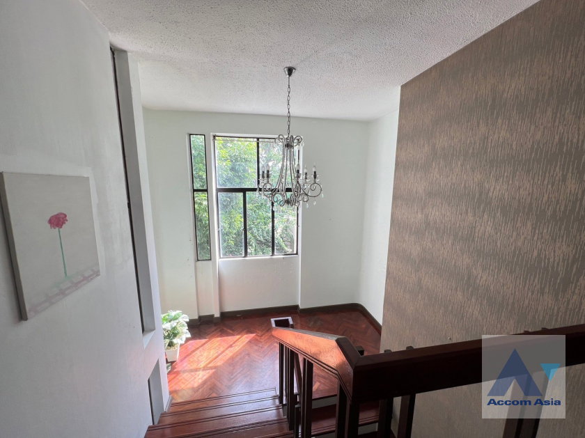 รูป 🔼🔽 AccomA 📩 Modern family home with garden space in Sukhumvit (AA38011) - รูปที่ 8/19