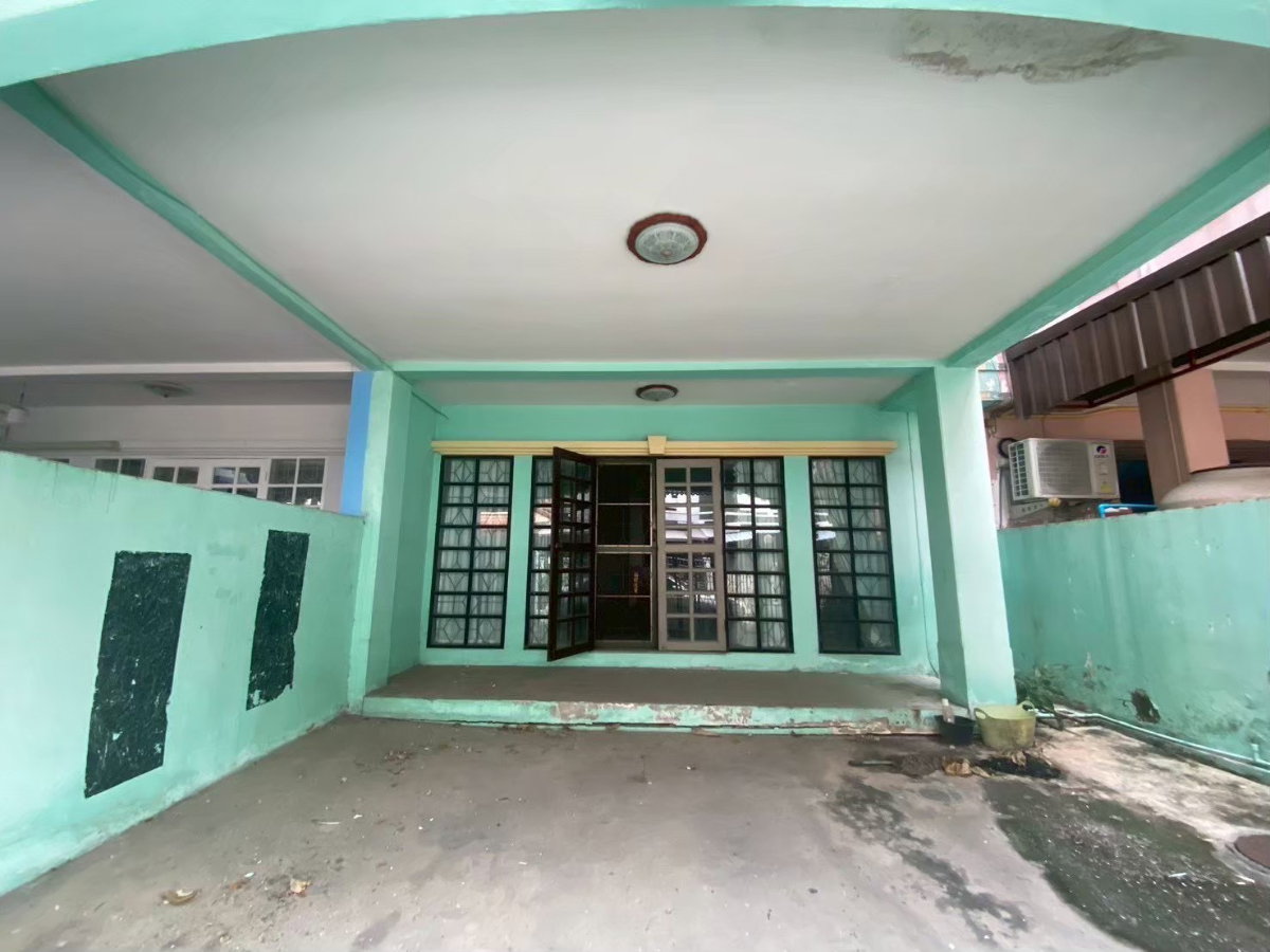 รูป ขาย!! บ้านทาวน์เฮ้าส์ 3 ชั้น บางกระสอ นนทบุรี  (เจ้าของขายเอง) - รูปที่ 3/13