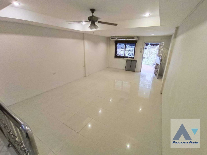 รูป 🔼🔽 AccomA 📩  4 BR House in Khlong Toei (2513892) - รูปที่ 15/20