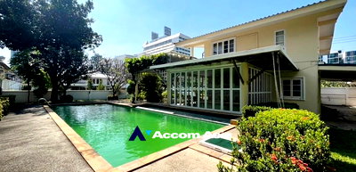 เช่าบ้านเดี่ยว วัน แบงค็อก   : 🔼🔽 AccomA 📩 Home Office,Private Swimming Pool 3 BR House in  Bang Kapi (13001578)