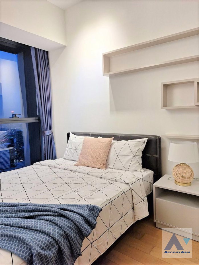 รูป 🔼🔽 AccomA 📩 Condominium in the Sathorn area with an open-plan layout and city views ( AA11411 ) - รูปที่ 11/15