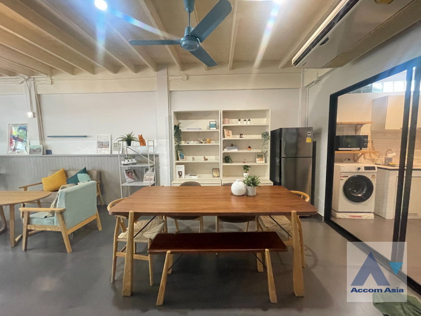 รูป 🔼🔽 AccomA 📩 Pet friendly 3 BR House in Khlong Tan Nuea (AA27280) - รูปที่ 3/20