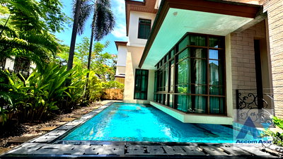 Houses for rent Soi Ekamai (Sukhumvit 63) : 🔼🔽 AccomA 📩 Elegant Pool Villa in a Quiet Setting (AA14896)