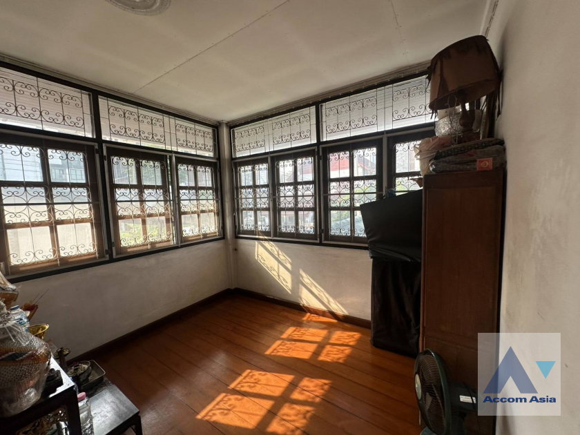 รูป 🔼🔽 AccomA 📩  4 BR House in Phra Khanong Nuea (AA41441) - รูปที่ 12/13