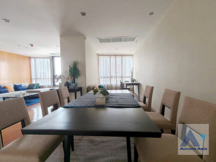 picture 🔼🔽 AccomA 📩  2 BR Condominium @President Place (AA18905) - 3/18
