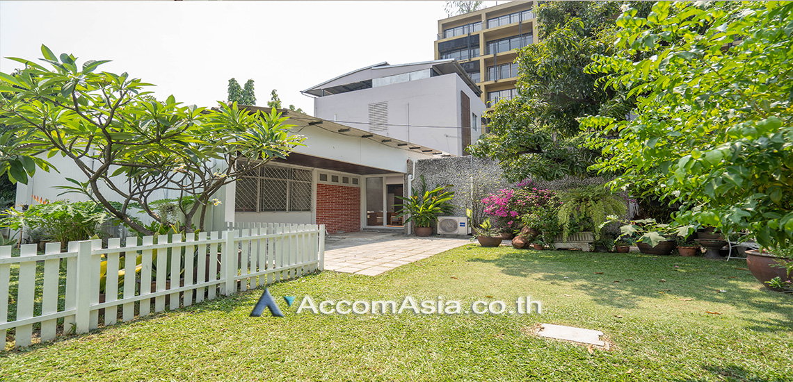 picture 🔼🔽 AccomA 📩  2 BR House in  Lumphini (AA25853) - 1/15