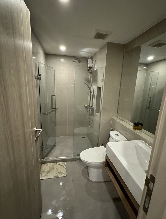 picture Unit Available at Serio Sukhumvit 50 - 4/10