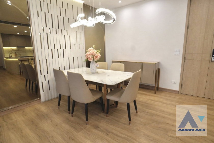 picture 🔼🔽 AccomA 📩 Newly renovated 3 BR Condominium @Royal Saladaeng (AA45328) - 4/18