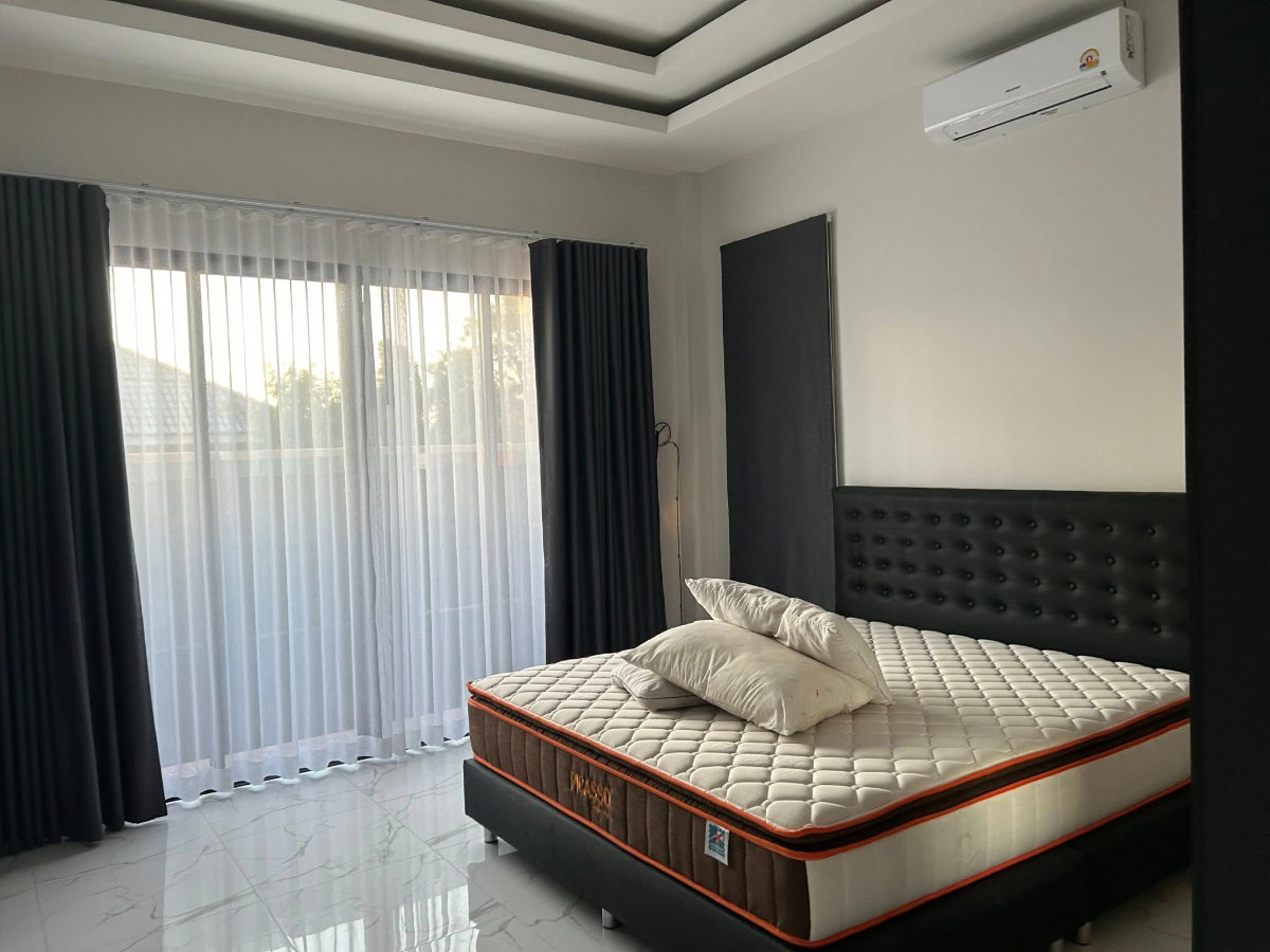 รูป 🚩พิเศษเพียง 4.9 ล้าน เท่านั้น!!! บ้านพูลวิลล่า 3 ห้องนอน 3 ห้องน้ำ + สระว่ายน้ำ เฟอนิเจอร์ครบ พร้อมอยู่ ⏱️ - รูปที่ 10/13