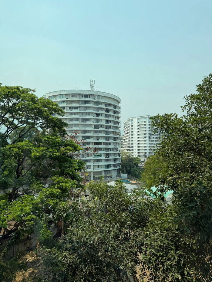 picture 🏢 Condo for Sale – Oneplus Klong Chonprathan 1, Chiang Mai - 4/9