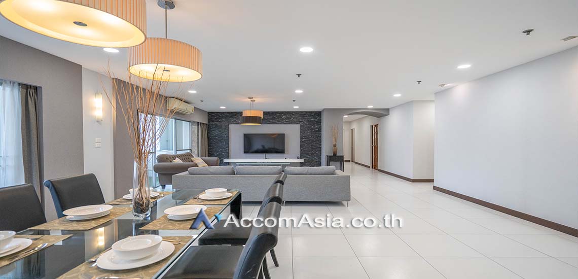 รูป 🔼🔽 AccomA 📩 Newly renovated warm-tone condominium near Emporium and public park (20880) - รูปที่ 3/16