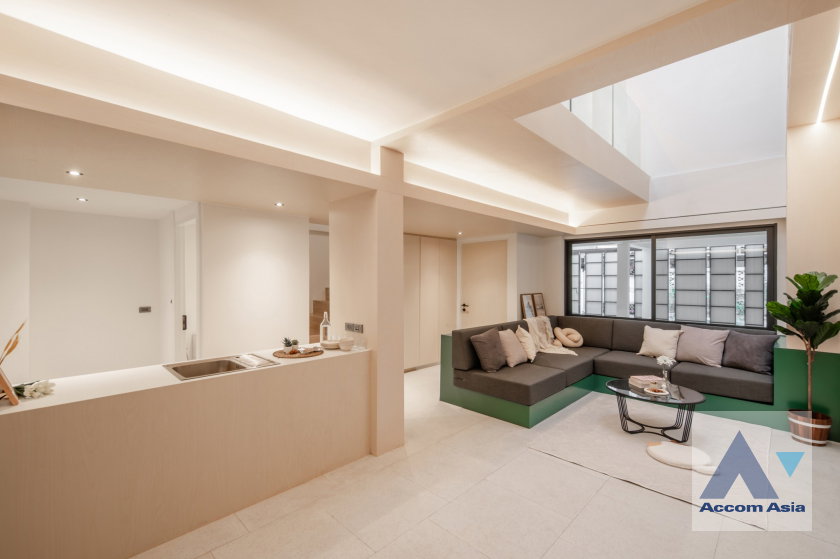 รูป 🔼🔽 AccomA 📩  2 BR Townhouse in Phra Khanong Nuea (AA40104) - รูปที่ 2/13