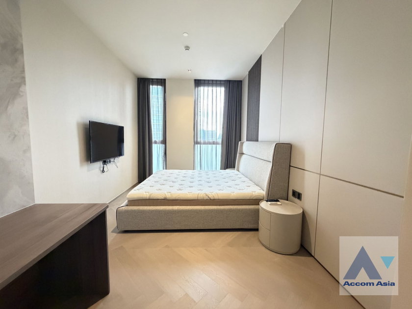 picture 🔼🔽 AccomA 📩 Spacious Room with Open Balcony and Unblocked City View ( AA44823 ) - 13/20