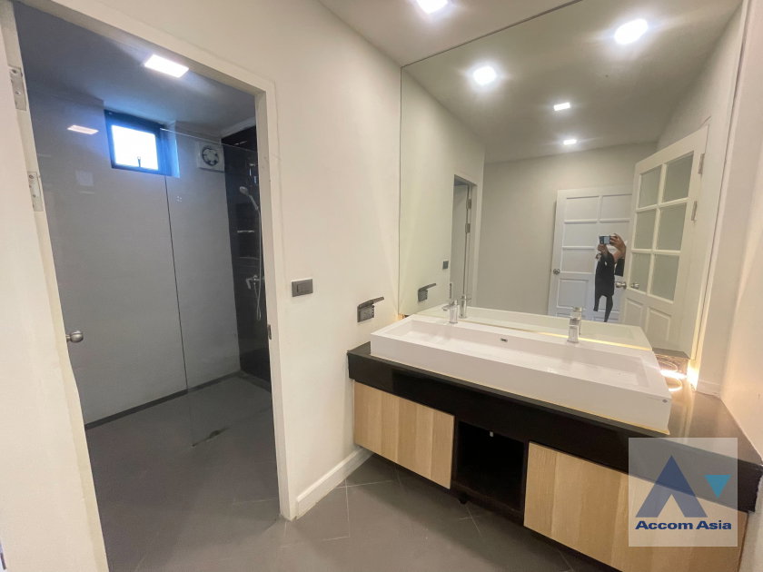 รูป 🔼🔽 AccomA 📩 3-Storey Townhouse in family compound near BTS Thong Lo (AA43968) - รูปที่ 18/20